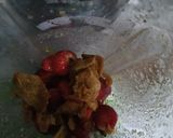 Foto langkah ke 1 dari resep Strawberry Juice Gula Aren.