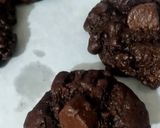 A picture of step 13 of Double Chocolate Cookies.