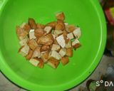 Hình bước làm 2 của món Khoai Tây kho với Chả Chén (Chay)
