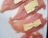 A picture of step 2 of Involtini Do Pollo,All'erba Cipollina. Chicken Roulades + Chives.