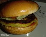 A picture of step 7 of Grilled Veg Aloo tikki Burger.