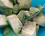 A picture of step 2 of Avocado & Egg salad.