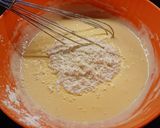 Foto del passaggio 1 della ricetta Torta allo yogurt e mirtilli, senza glutine