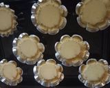 Foto langkah ke 4 dari resep Pie susu.