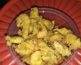 Foto langkah ke 4 dari resep Udang goreng bumbu simple.