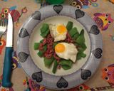 Foto del paso 4 de la receta Judías con jamón y huevos de codorniz
