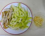 牛蒡甜不辣炒西芹的食譜步驟1照片