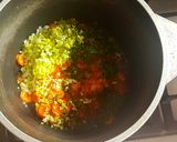 Foto del paso 3 de la receta: Guisado simple de 🥕🌽🍆 y fideos cinta. #otoño