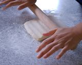 A picture of step 6 of Puff Pastry Sugar Cookies (Leaf-shaped Simple Pies).