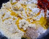 चकली (chakali recipe in marathi) रेसिपी स्टेप 1 फोटो