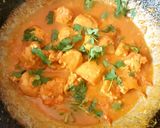 A picture of step 3 of Chicken Tikka Curry😍🍜.