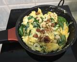 Scrambled Eggs With Basil Blue Cheese Sandwich recipe step 4 photo