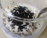 A picture of step 2 of Mixed fruit oats parafit.