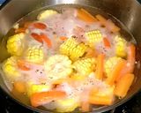 Foto langkah ke 2 dari resep Jasistel (Jagung, Sosis, Wortel) Masak Saus Pedas.