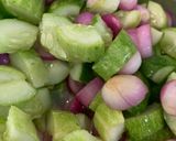 Foto langkah ke 4 dari resep Martabak madura sambel petis #dirumahAja.