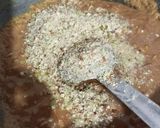 A picture of step 3 of Aata Suji ladoo.