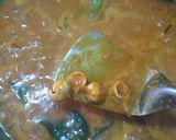 Foto langkah ke 3 dari resep Gule Tuna Daun Pakis by Bunda Pure's.