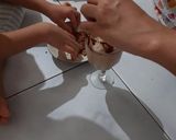 A picture of step 3 of Choco delight.