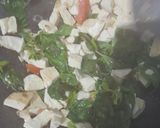 Foto langkah ke 5 dari resep Tumis Tahu Kemangi Pedas Sederhana.