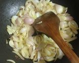 A picture of step 2 of Bagharay Bangan.