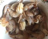 รูปขั้นตอนการทำที่ 1 ของ ผัดเห็ดเผาะหมูสับกุ้ง😋🦐