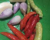 Foto langkah ke 2 dari resep Sambal Kepala Ikan Pindang/ Sambel Ndas Pindang.