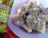 Foto langkah ke 2 dari resep Ayam Kukus Rempah Kelapa Parut.