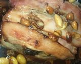 Foto del paso 7 de la receta: Lomo de cerdo mechado con guarnición de verduras salteadas