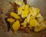A picture of step 4 of Masala Paneer Dosa.