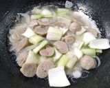 Foto langkah ke 1 dari resep Tumis Pokcoy Bakso -330-.