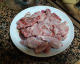 Foto del paso 1 de la receta: Conejo con patatas al ajo cabañil