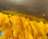 A picture of step 3 of Seared Mango, Pomegranate & Cactus Salsa.