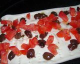 Foto del paso 4 de la receta: Coca Mediterranea de sardinas en lata