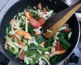 A picture of step 7 of Murg musallam.