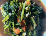 Foto langkah ke 3 dari resep Cah kangkung.