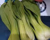 Foto langkah ke 1 dari resep Oseng pokcoy bakso jagung manis.