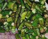 A picture of step 3 of Chicken Boneless And Bhindi (Lady Finger).