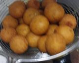 Foto langkah ke 7 dari resep Bola bola ubi premium.