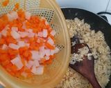 Hình bước làm 8 của món Cơm chiên chả trứng