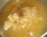 A picture of step 2 of Maggi soup.