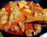 আলু দিয়ে মুরগির মাংসের ঝোল (aloo diye murgir mangsher jhol recipe in Bengali) রেসিপি ধাপ - 7 ছবি