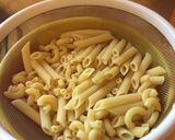 Foto del paso 5 de la receta: Ensalada de pollo con pasta
