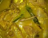 Foto langkah ke 5 dari resep Ayam bumbu kuning.