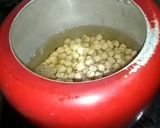 A picture of step 6 of Restourent style chole bhature.
