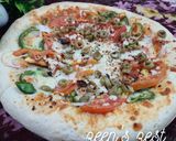 A picture of step 5 of Cheese Crust Veg Pizza.