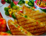 A picture of step 6 of Healthy Grilled Corn Capsicum Broccoli Sandwich.