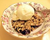 A picture of step 7 of Mom's Classic Blueberry Crisp.