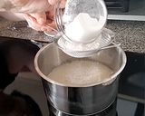 Foto del paso 3 de la receta: Salsa Bechamel con leche de Avena