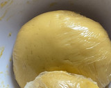 Foto langkah ke 8 dari resep Banana Strudel (No mixer).