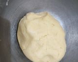 Foto langkah ke 1 dari resep Chicken Mushroom Pie.